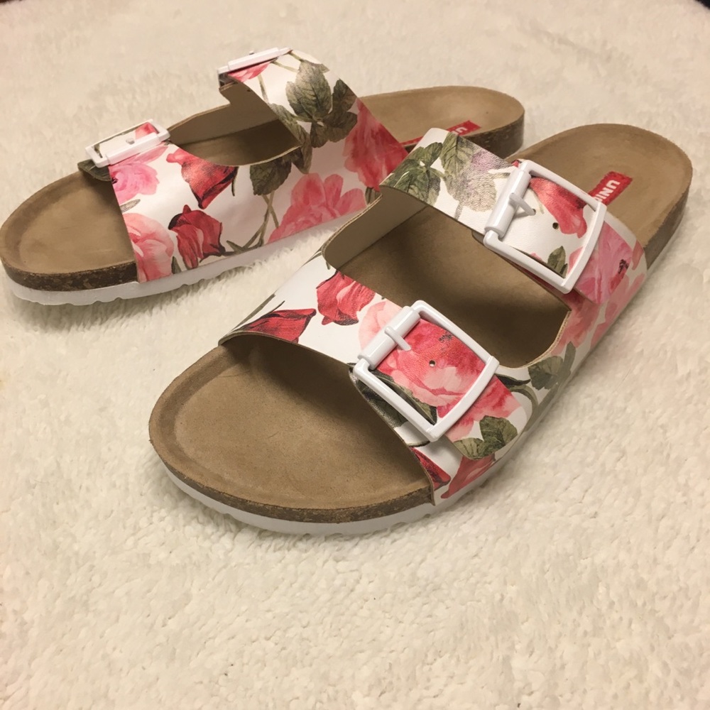 Union Bay Floral Sandals